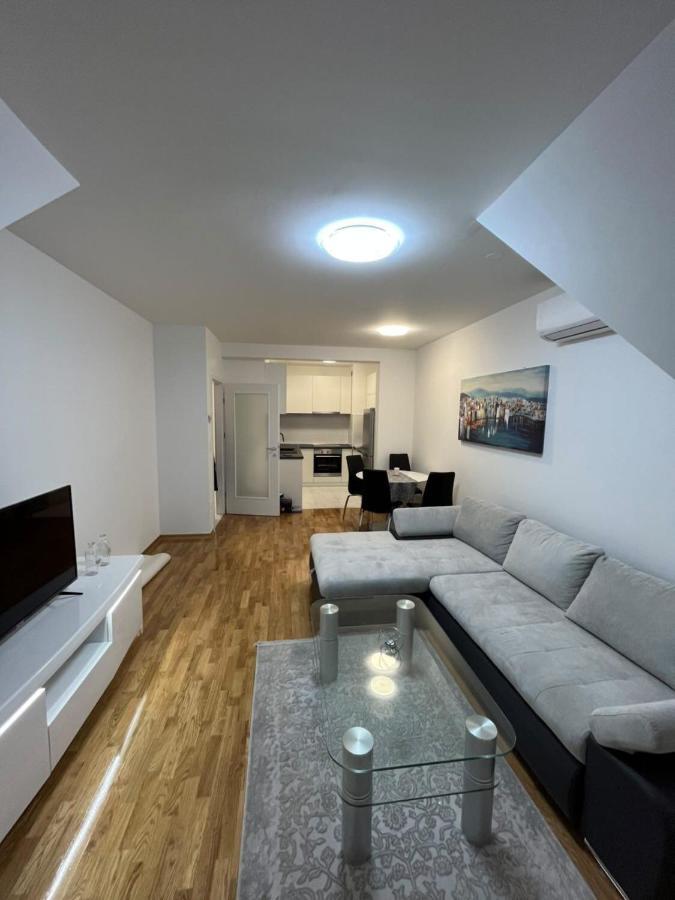 Apartman Anton Zagabria Esterno foto