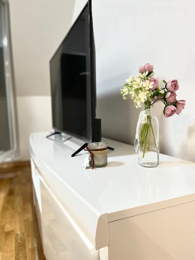 Apartman Anton Zagabria Esterno foto