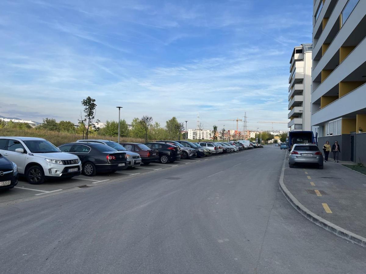 Apartman Anton Zagabria Esterno foto